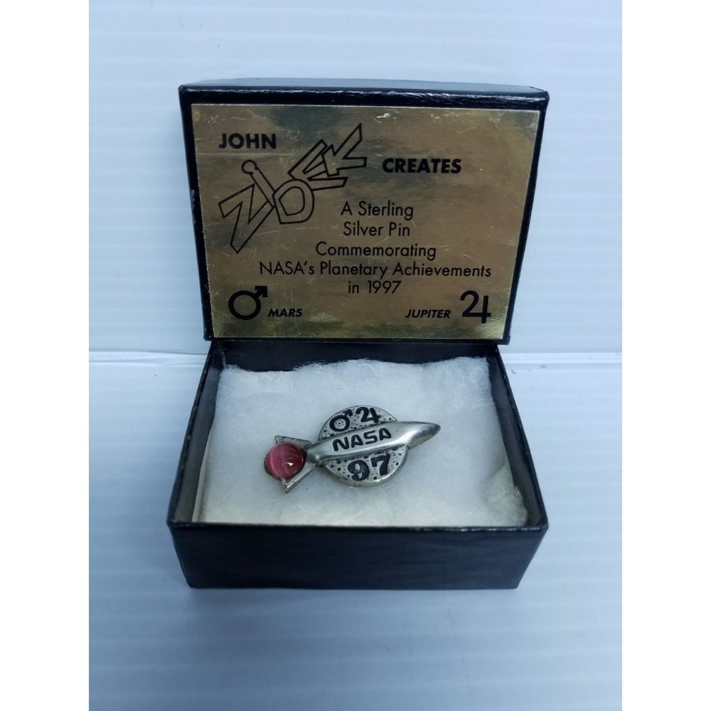 Vintage John Zidek Creates Nasa Pin Sterling Silver - Picture 1 of 2